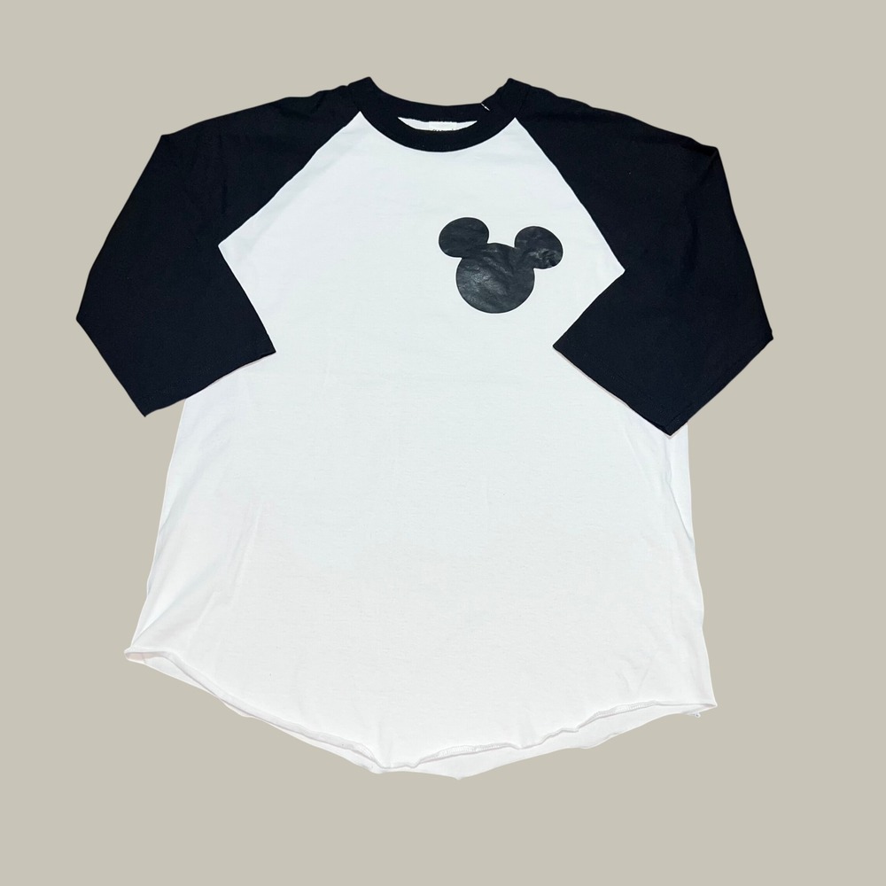 Shaka Active Mickey Mouse Happily 20 Disney Raglan Baseball Tee White Black L
